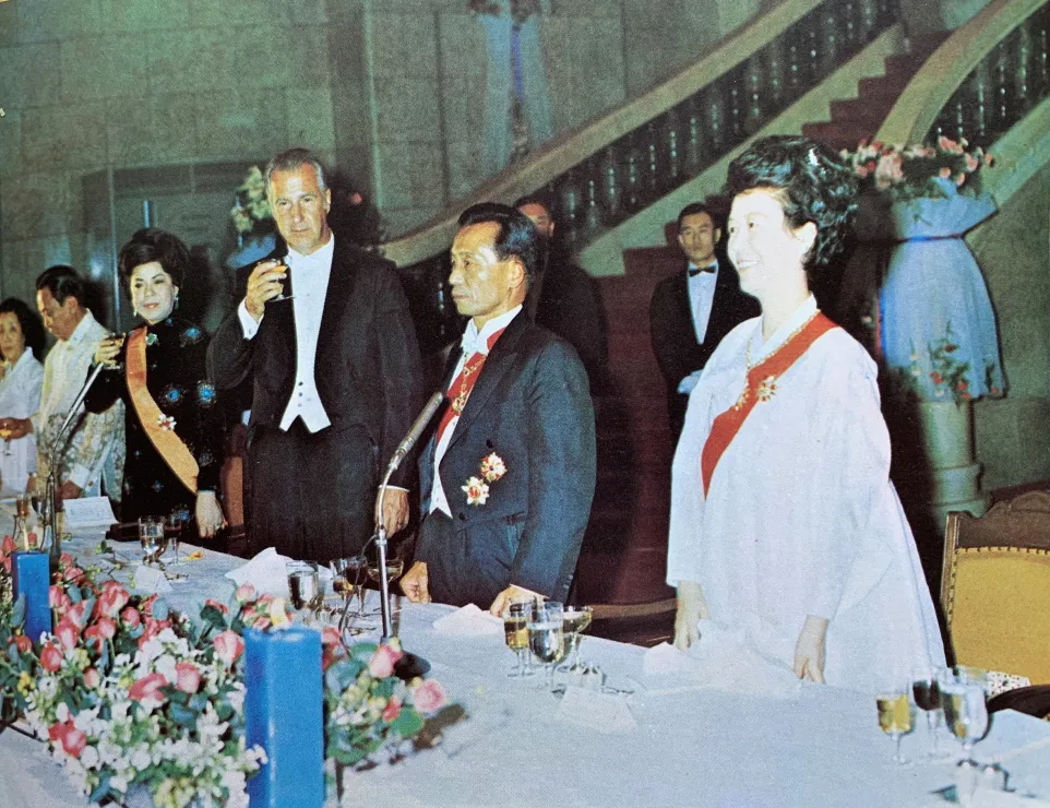 Park Chung-hee and Yuk Young-soo with guests at South Korea’s presidential inauguration in Seoul in July 1971.
